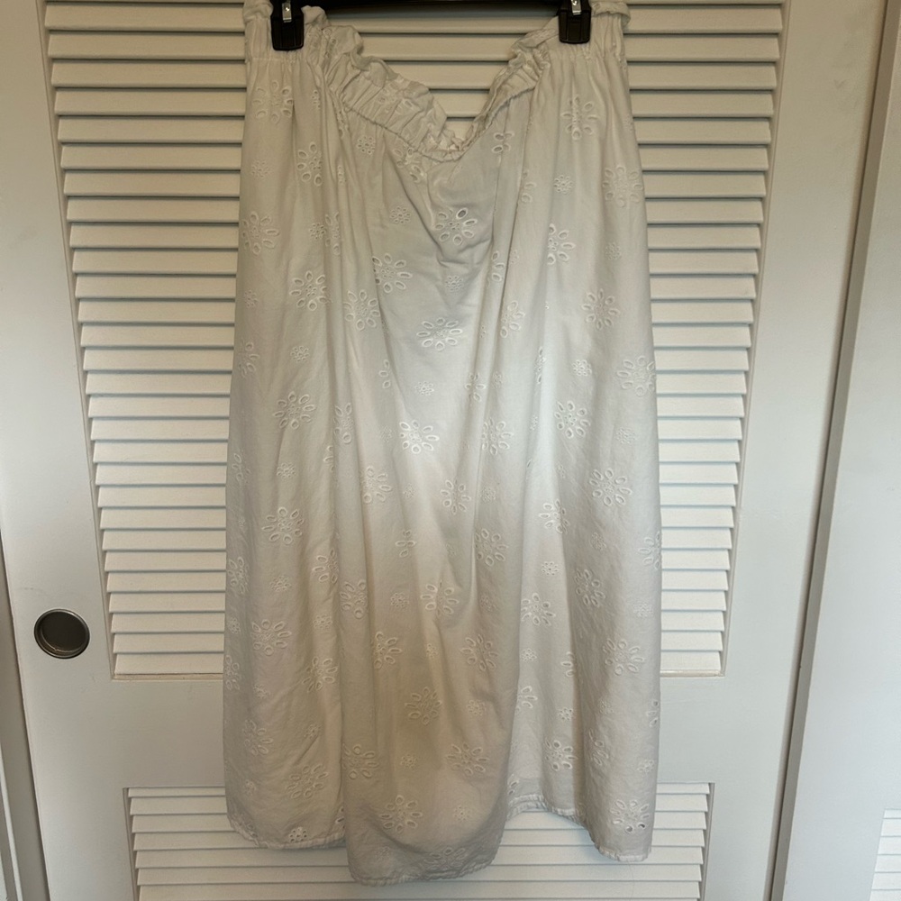 Universal Thread White Eyelet Midi Skirt